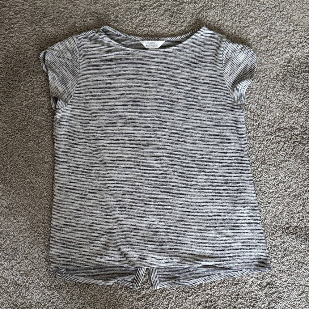 Market & Spruce Heathered Gray Short Sleeve Tee